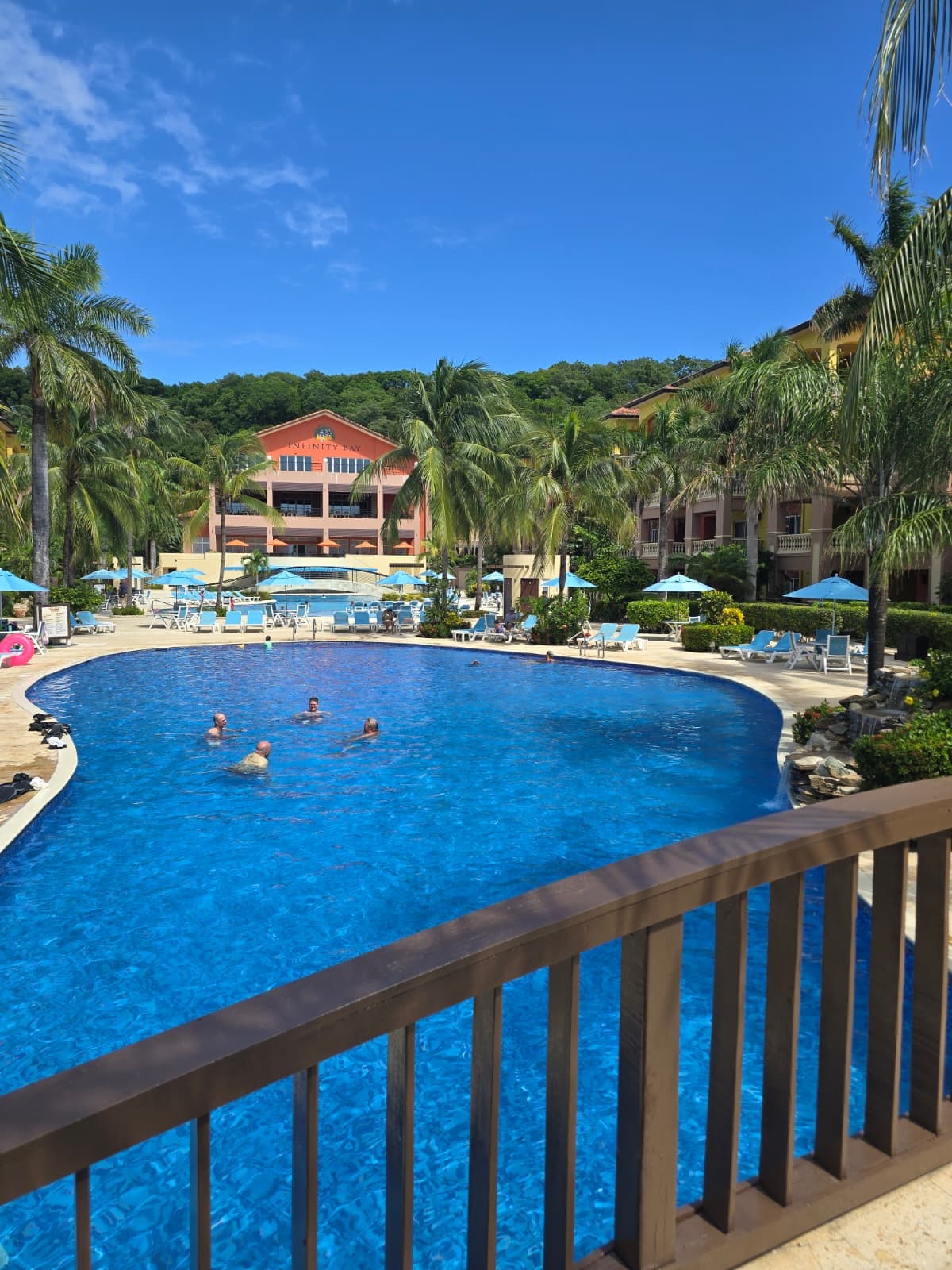 Fotografie — Infinity Bay