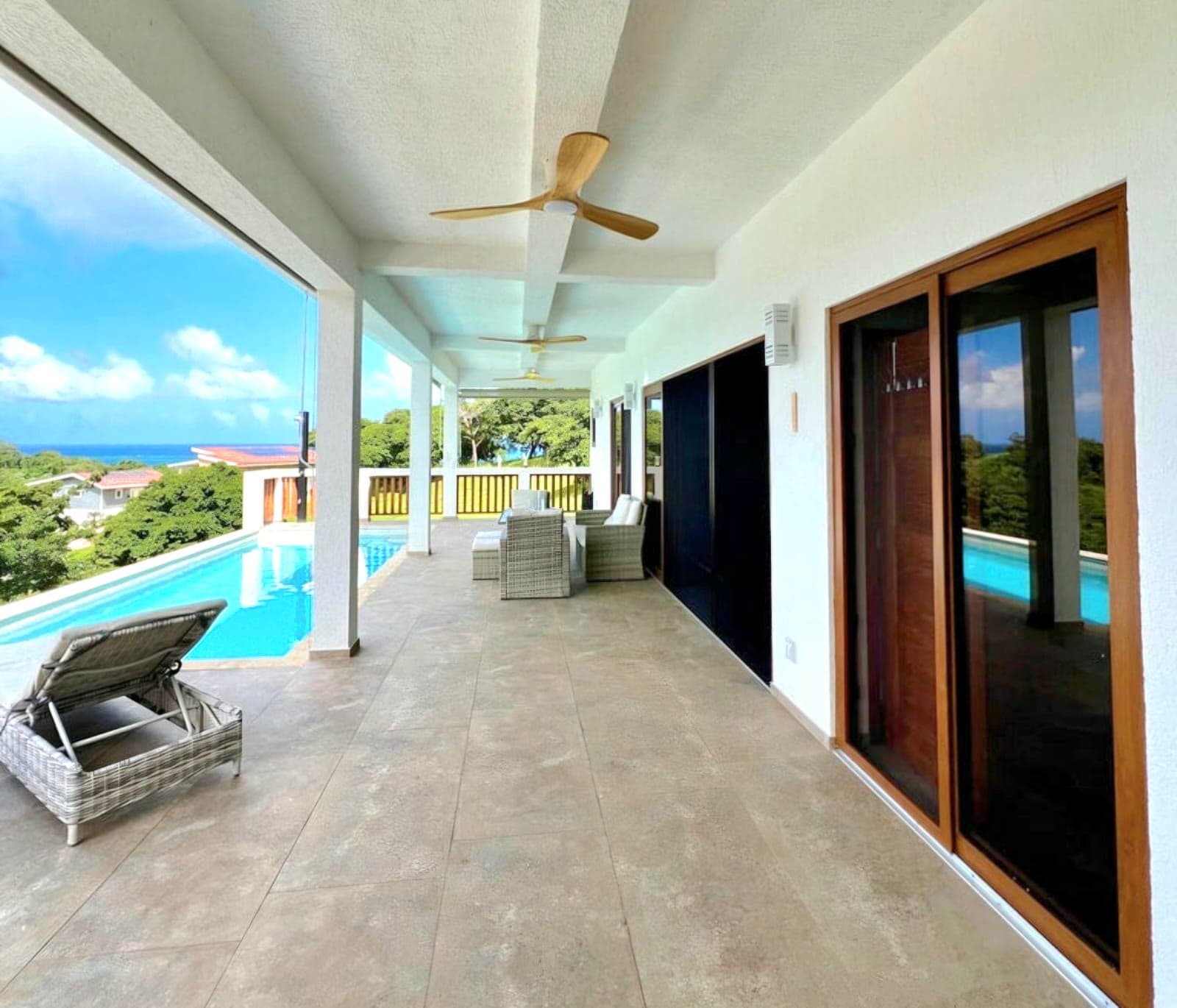 Vila s bazénem – Diamond Rock Resort